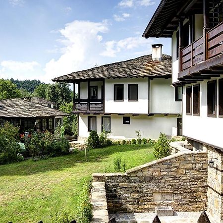 Strannopriemnitsa Guest House Bozhentsi Exteriör bild